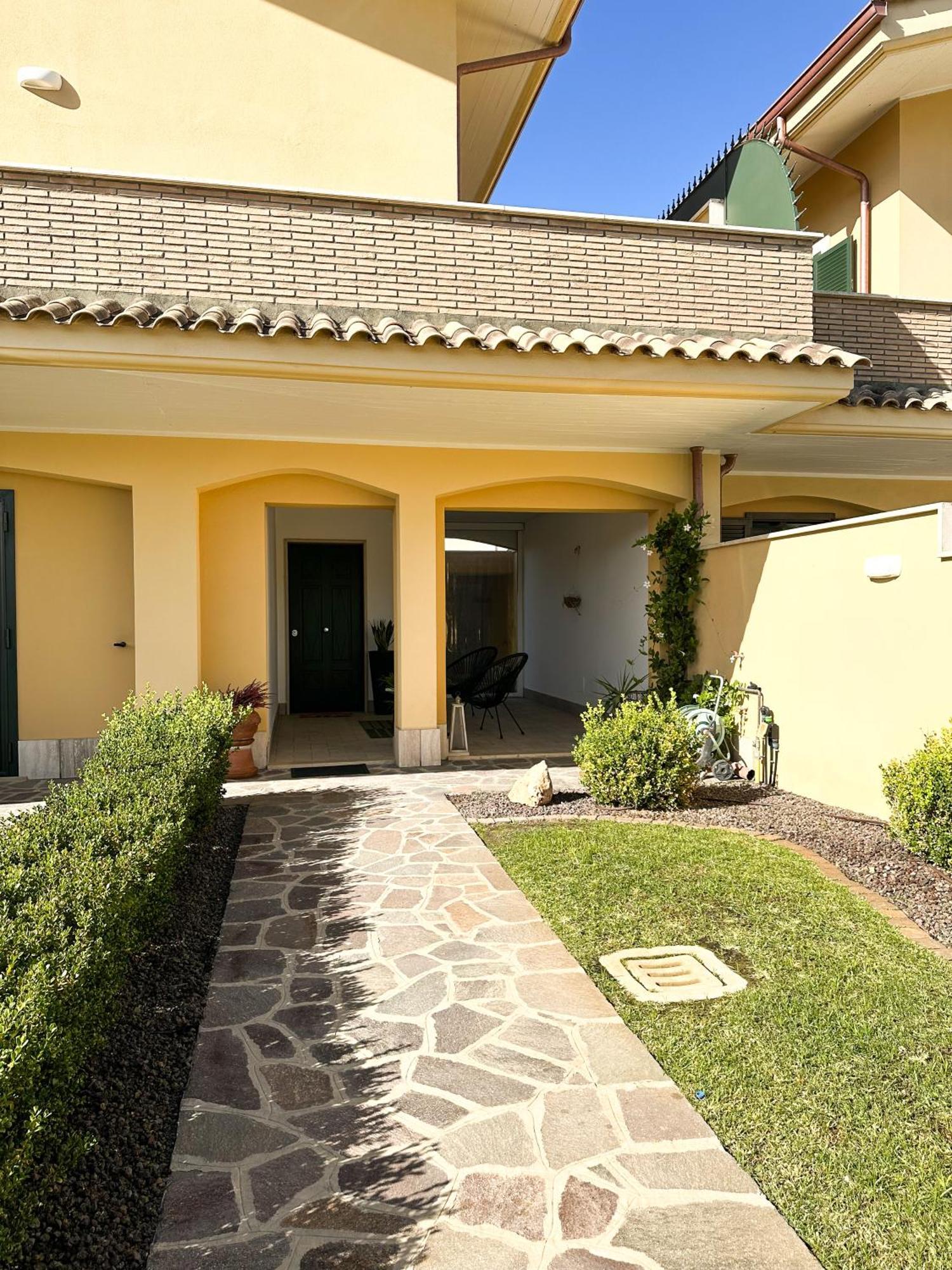 Carolas Luxury House Ф'юмічіно Екстер'єр фото